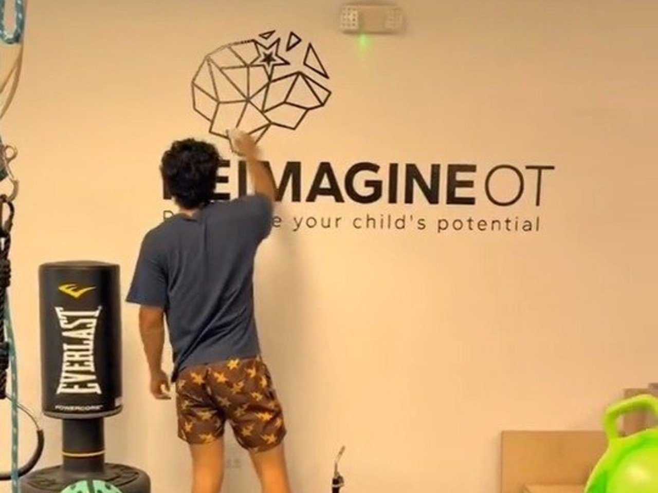 Make every wall and window a reflection of your brand.